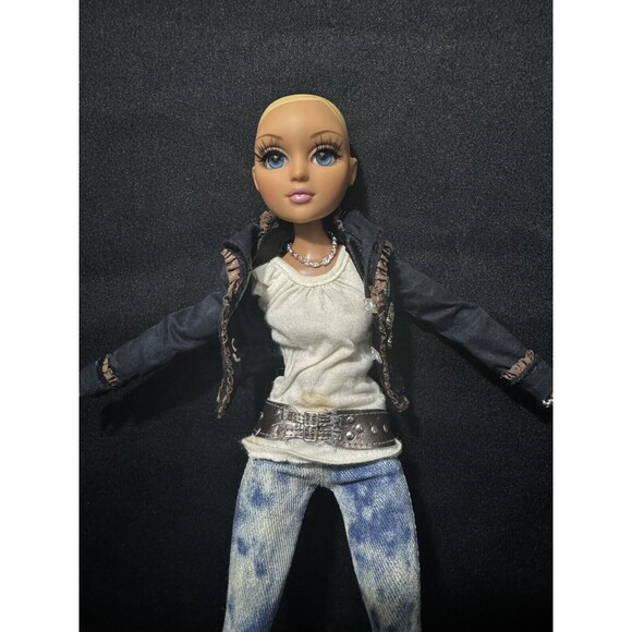 MGA Moxie Teenz Melrose doll original outfit Fashion Doll - Picture 10 of 10